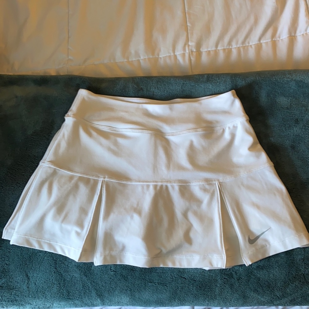 Nike White Athletic Pleated Tennis Skirt